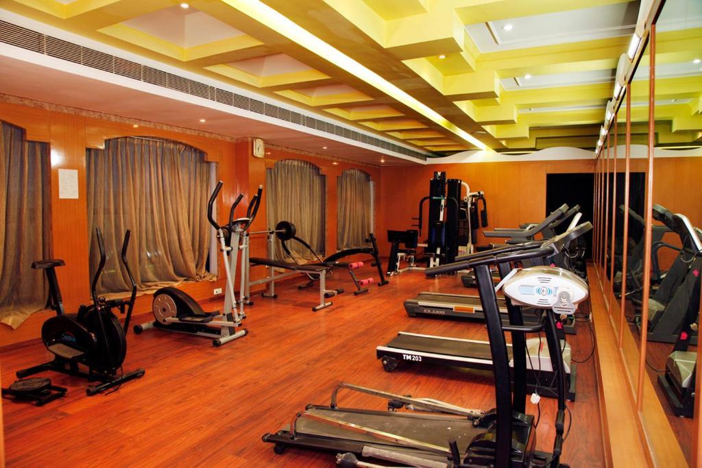Rk Residency Hotel Tiruppur Buitenkant foto