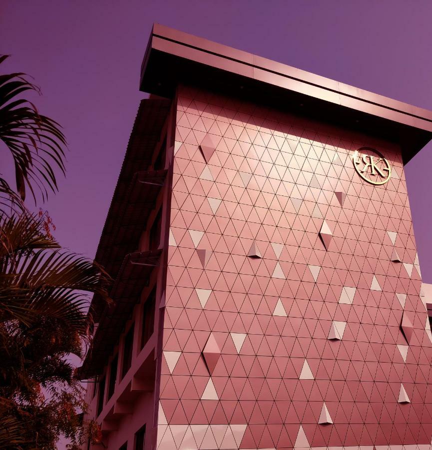 Rk Residency Hotel Tiruppur Buitenkant foto